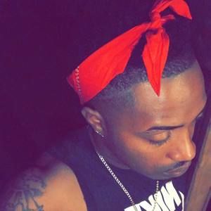 Meet your Posher, Dee